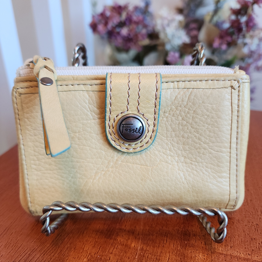 Vintage Fossil Yellow Leather Credit Card/ Coin Wallet
